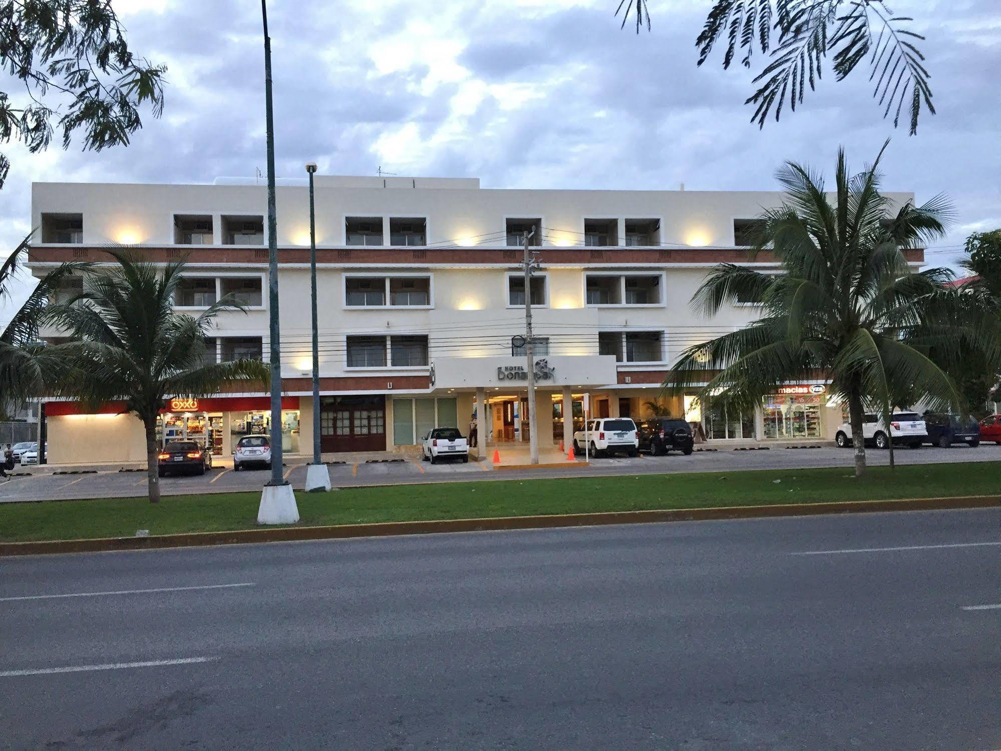Hotel Bonampak 坎昆 外观 照片