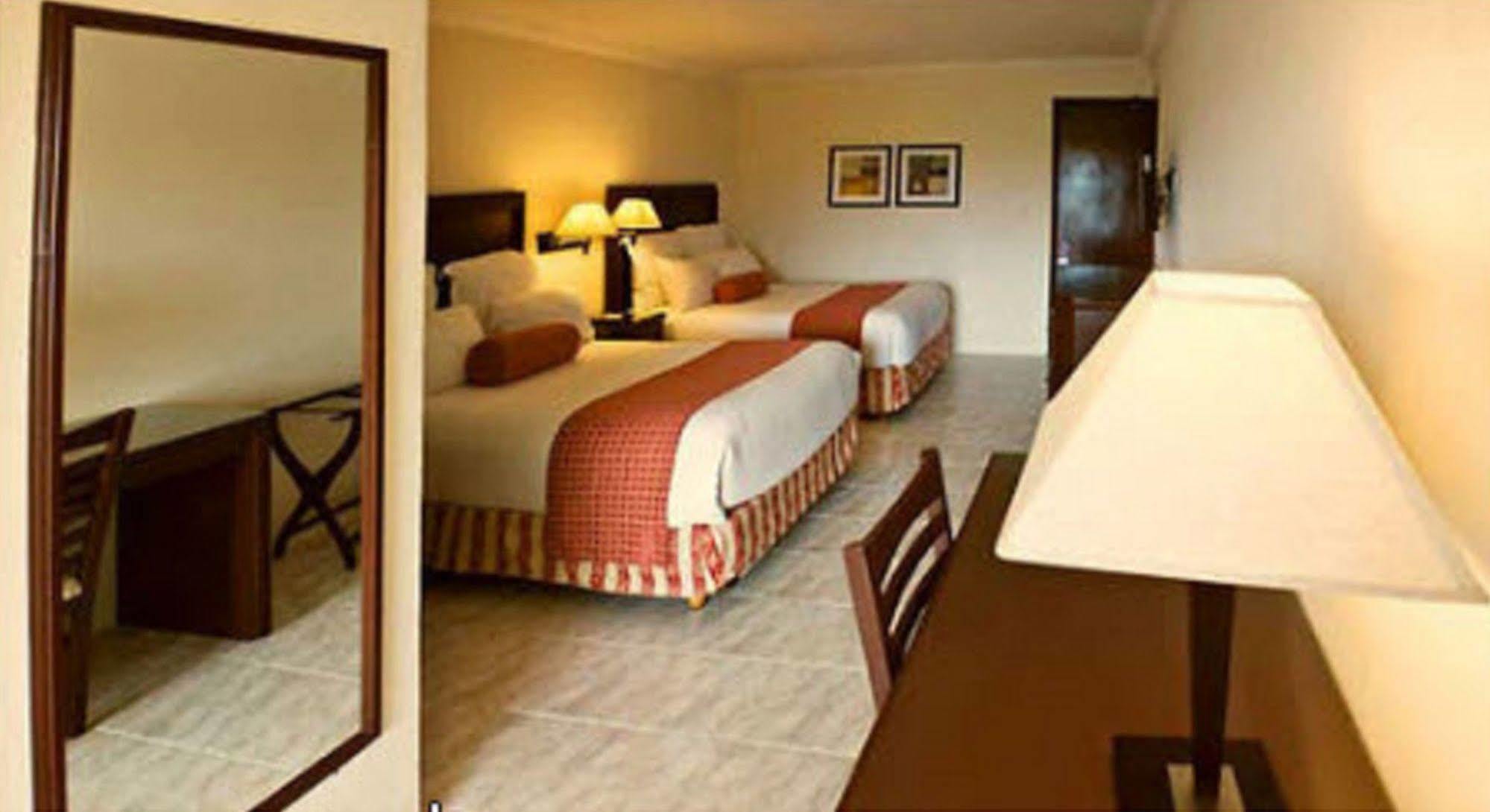 Hotel Bonampak 坎昆 外观 照片